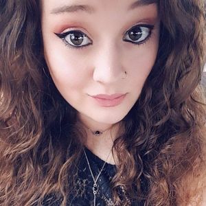 Meet your Posher, Tierra